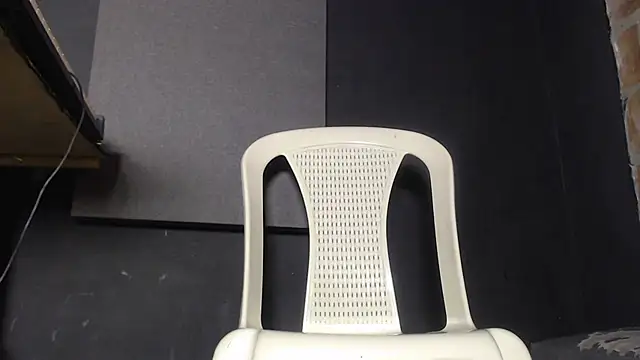 Anaconda larga online show from 23, 2, 2026