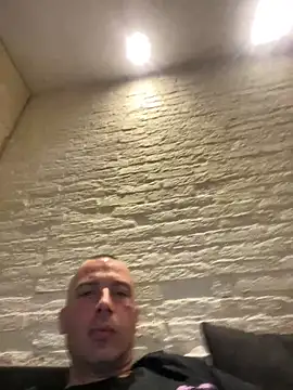 Rotteei1 online show from 10, 4, 2026