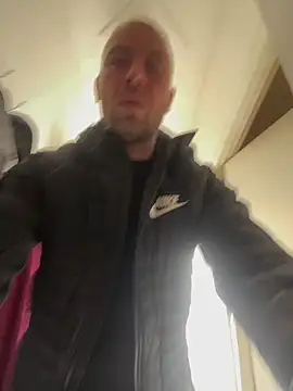 Rotteei1 online show from 29, 3, 2026