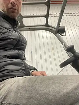 Rotteei1 online show from 24, 10, 2025