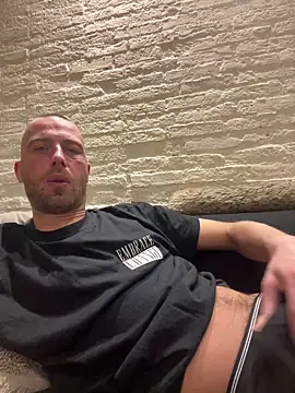 Rotteei1 online show from 3, 3, 2026