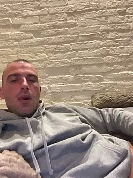 Rotteei1 online show from 19, 10, 2025