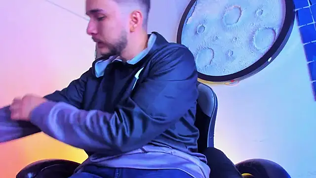 mike 257 online show from 3, 3, 2026