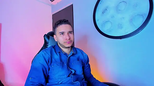 mike 257 online show from 26, 11, 2025