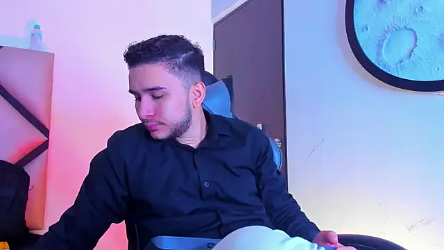 mike 257 online show from 26, 2, 2026