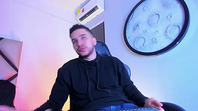 mike 257 online show from 18, 2, 2026