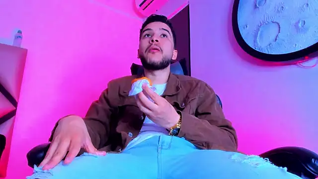 mike 257 online show from 4, 4, 2026