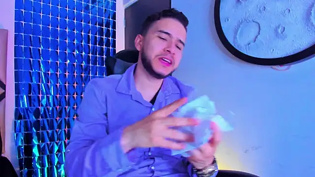 mike 257 online show from 13, 3, 2026