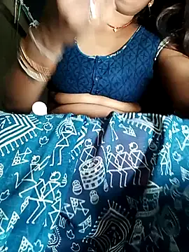 Hot cauple indian online show from 20, 2, 2026