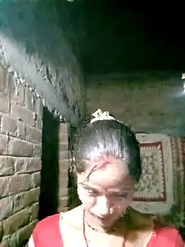 Hot cauple indian online show from 4, 11, 2025