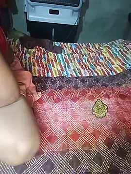 Hot cauple indian online show from 25, 6, 2026