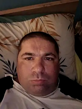 Snapshot of marek2355 chatting on 18, 10, 2025 marek2355 online show from 18, 10, 2025