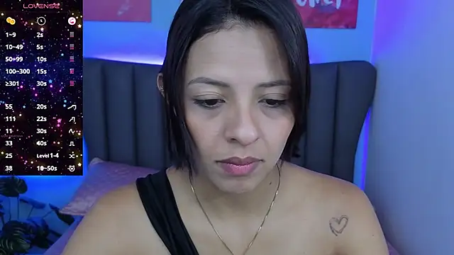 Aria Russo online show from 20, 11, 2025