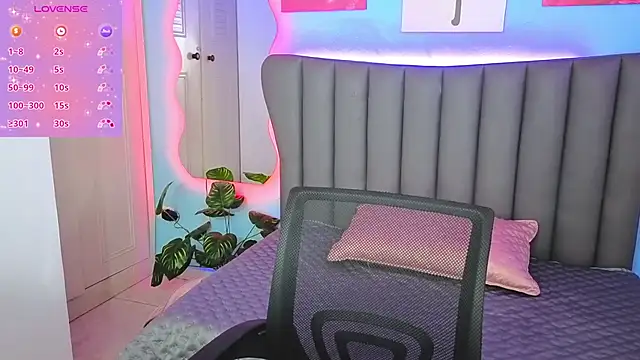 Aria Russo online show from 14, 1, 2026