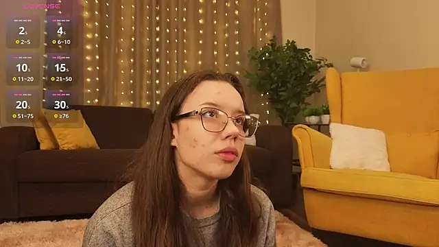 FabiolaCowing online show from 20, 11, 2025