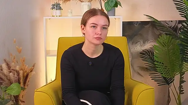 Snapshot of XeniaJoachin chatting on 19, 10, 2025 XeniaJoachin online show from 19, 10, 2025
