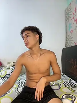 Snapshot of adan_jp chatting on 29, 10, 2025 adan jp online show from 29, 10, 2025