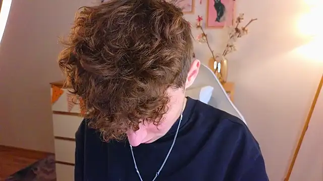 crisp1n online show from 11, 11, 2025