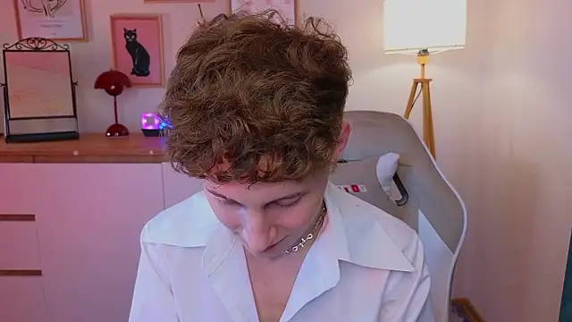 crisp1n online show from 5, 3, 2026