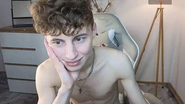 crisp1n online show from 3, 2, 2026