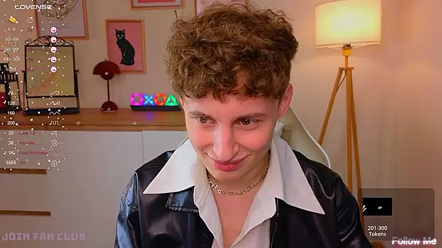 crisp1n online show from 4, 3, 2026