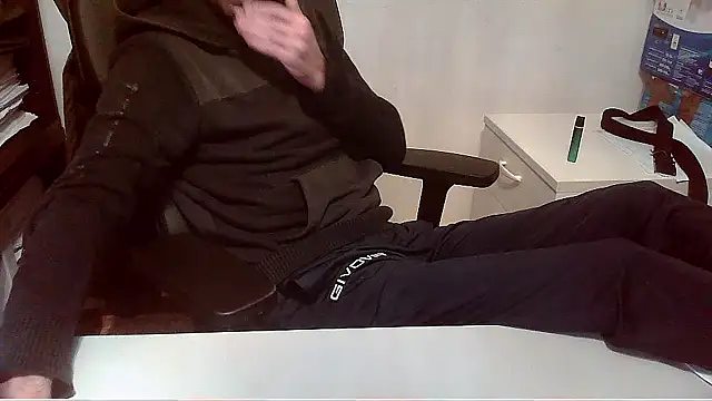 topg84 online show from 18, 11, 2025