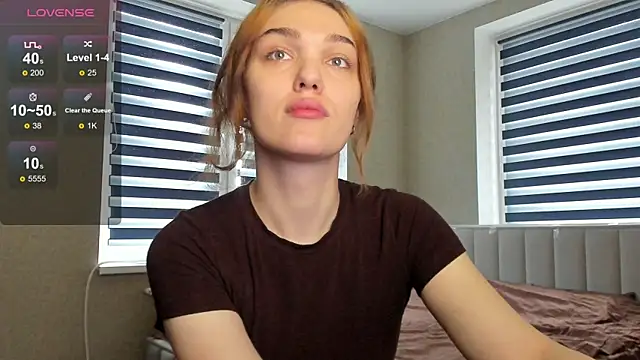 EmiliaRhodes online show from 22, 10, 2025