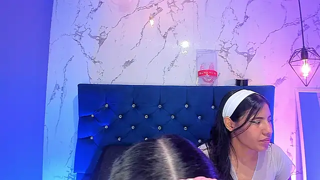 Dakotaa Johnson online show from 19, 3, 2026