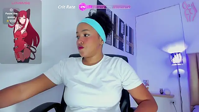 NahomiWalker  online show from 28, 10, 2025