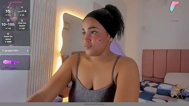 NahomiWalker  online show from 8, 1, 2026