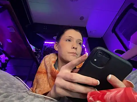 Thedeepwebcutie online show from 30, 6, 2026