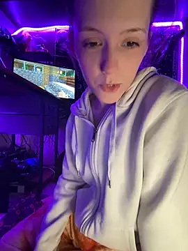 Snapshot of Thedeepwebcutie chatting on 3, 6, 2026 Thedeepwebcutie online show from 3, 6, 2026