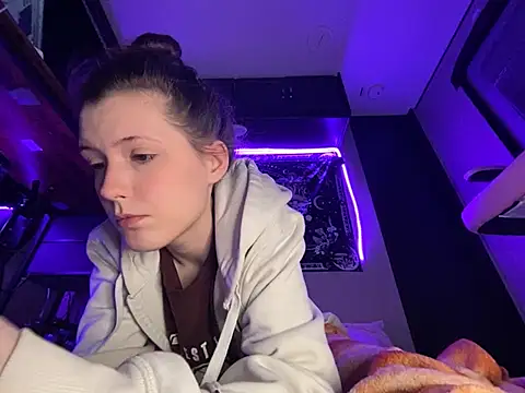 Snapshot of Thedeepwebcutie chatting on 1, 5, 2026 Thedeepwebcutie online show from 1, 5, 2026