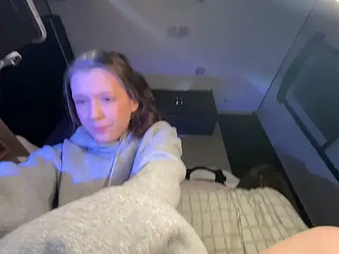 Thedeepwebcutie online show from 11, 2, 2026