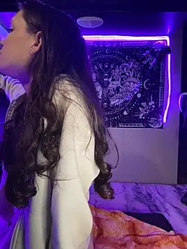 Snapshot of Thedeepwebcutie chatting on 2, 5, 2026 Thedeepwebcutie online show from 2, 5, 2026