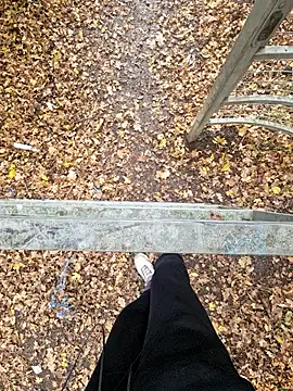 bbyxklaus online show from 3, 11, 2025