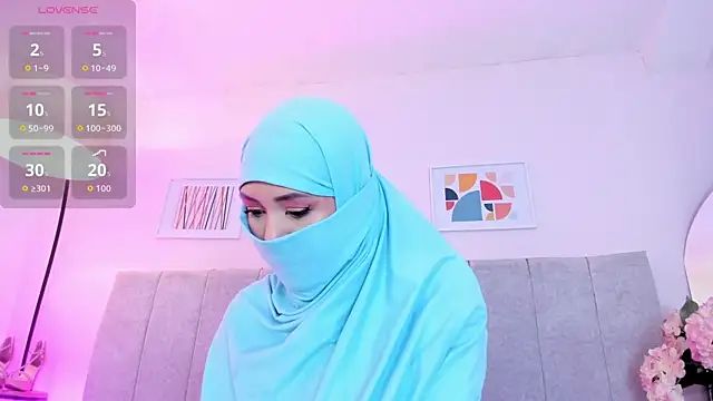 fatiima  online show from 4, 11, 2025