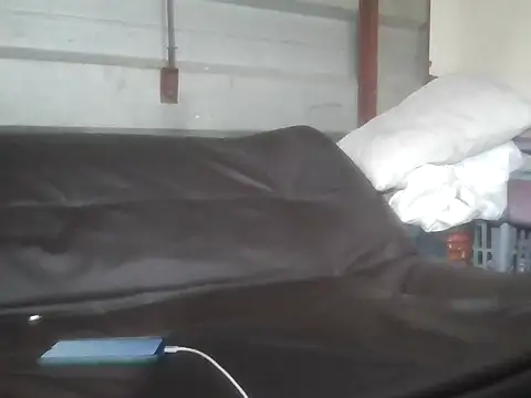 Supreme makaveli online show from 15, 4, 2026