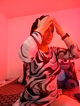 ScarlettJane online show from 2, 11, 2025