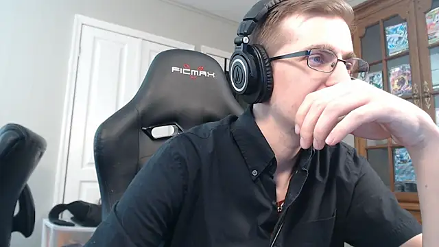 CasuallyCorrupt online show from 7, 11, 2025