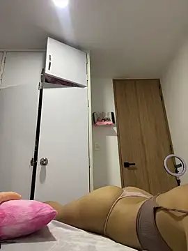 violeta365 online show from 9, 11, 2025