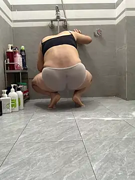 HinayLa online show from 9, 1, 2026