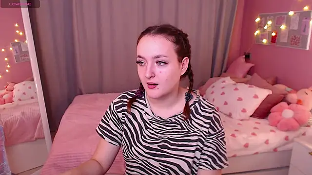 Kris Loken online show from 5, 12, 2025