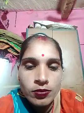 Snapshot of queen_sonam chatting on 21, 10, 2025 queen sonam online show from 21, 10, 2025
