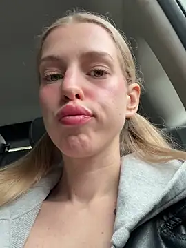 kira mia online show from 15, 5, 2026