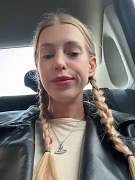 kira mia online show from 6, 3, 2026