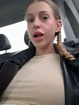 kira mia online show from 3, 4, 2026