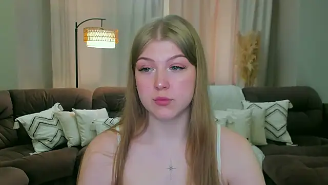Snapshot of Stella_Light chatting on 10, 6, 2026 Stella Light online show from 10, 6, 2026