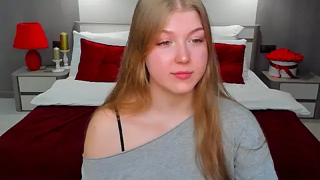 Stella Light online show from 17, 4, 2026