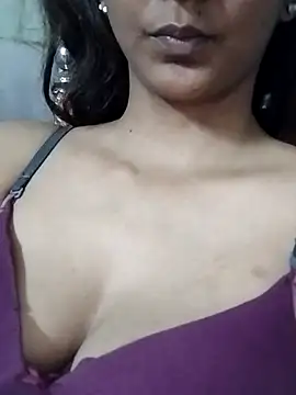 Aaliya BigBoobs 1 online show from 18, 5, 2026